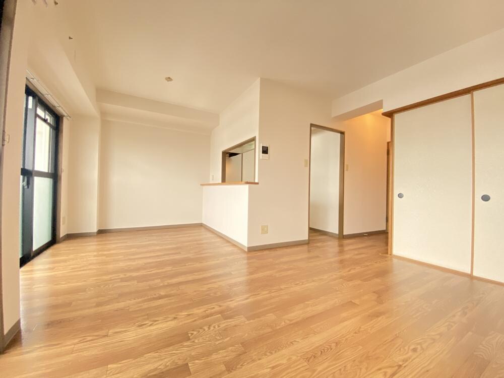 崇徳院ハイツの物件内観写真