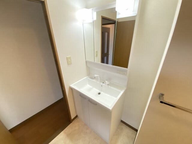 白鷹夙川マンションの物件内観写真