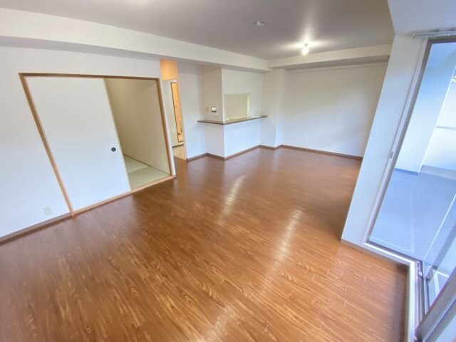 白鷹夙川マンションの物件内観写真