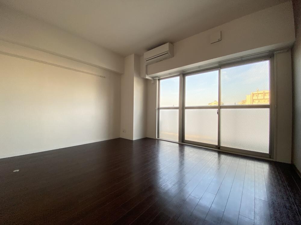 クレア・ド・ルーン伊丹の物件内観写真