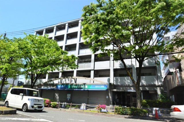 ブルネン武庫之荘の物件外観写真