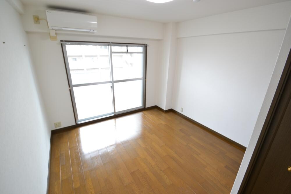 ブルネン武庫之荘の物件内観写真