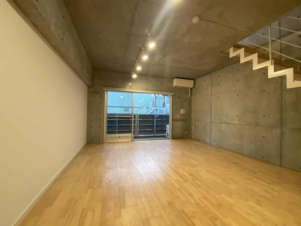 夙川フラットの物件内観写真