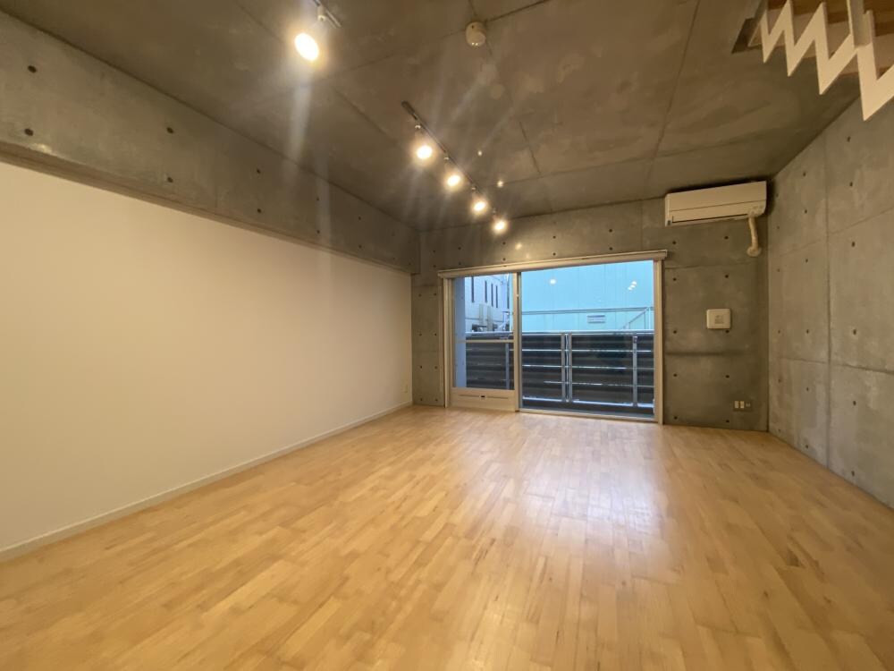 夙川フラットの物件内観写真