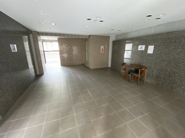 シェリール甲東園の物件外観写真