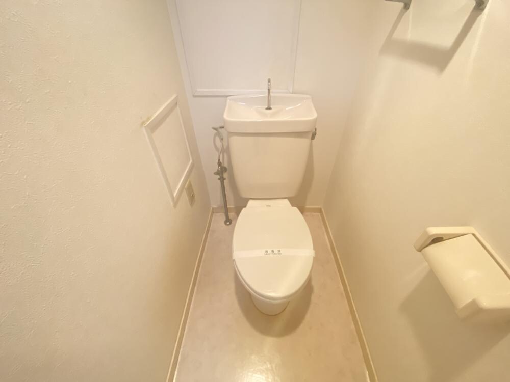 アダージオ若王寺の物件内観写真