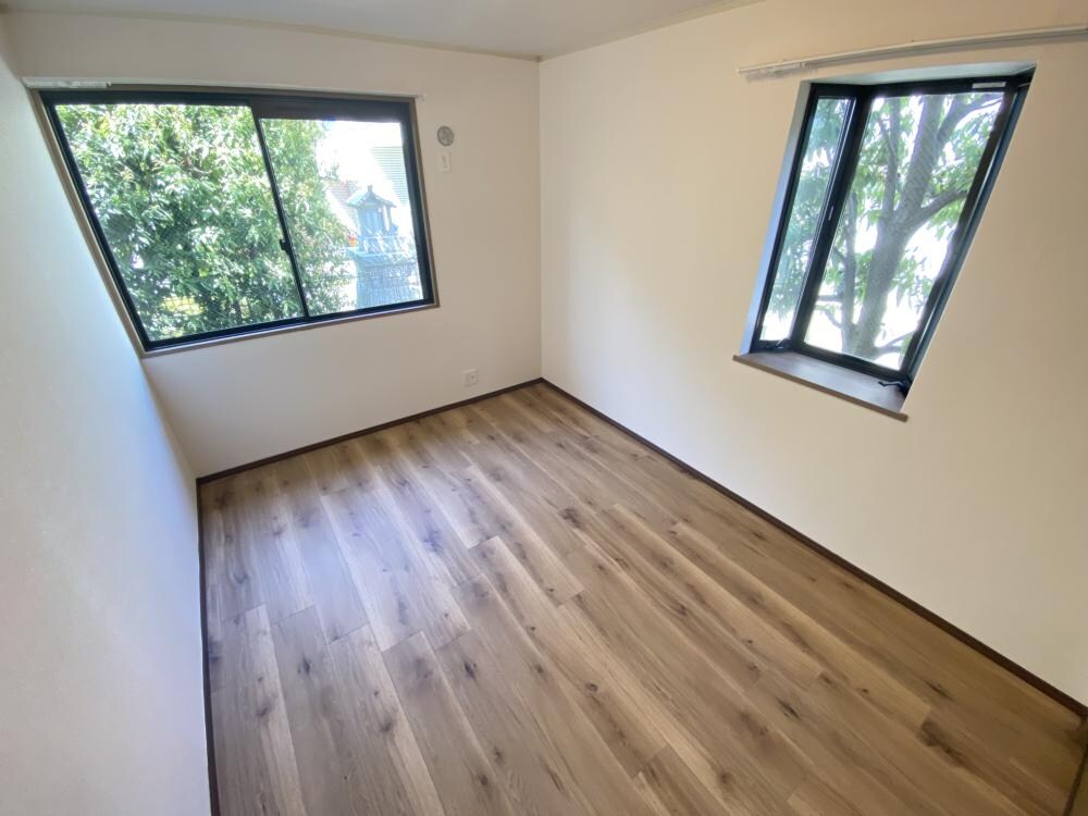 アパートメントff A棟の物件内観写真