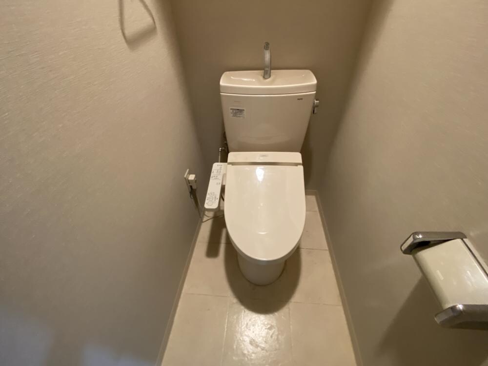 ロイヤルメゾン甲陽園2の物件内観写真