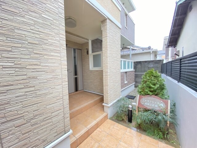 アルカンシェル武庫之荘西の物件外観写真