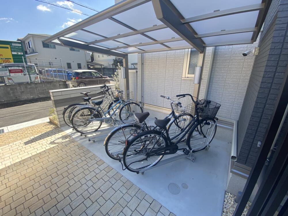 アングレームの物件外観写真