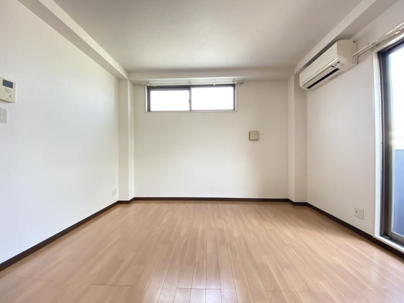 クリアエスト尼崎の物件内観写真