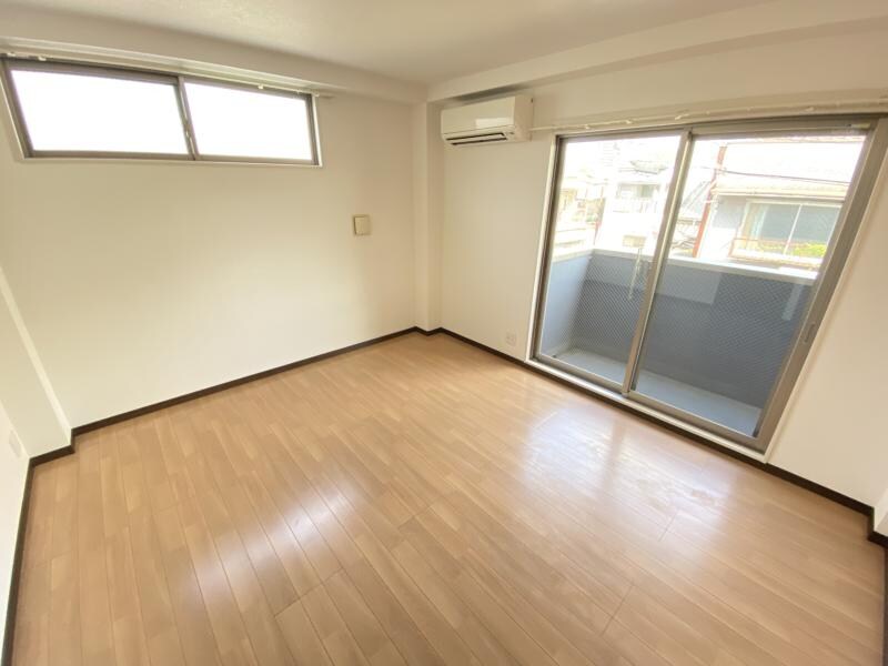 クリアエスト尼崎の物件内観写真