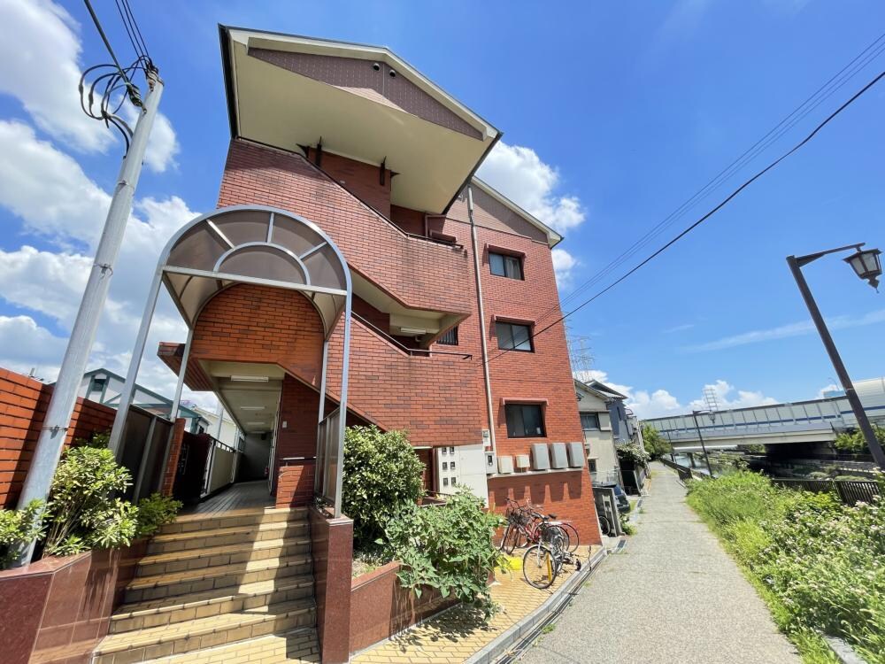 クリアレジデンス塚口の物件外観写真