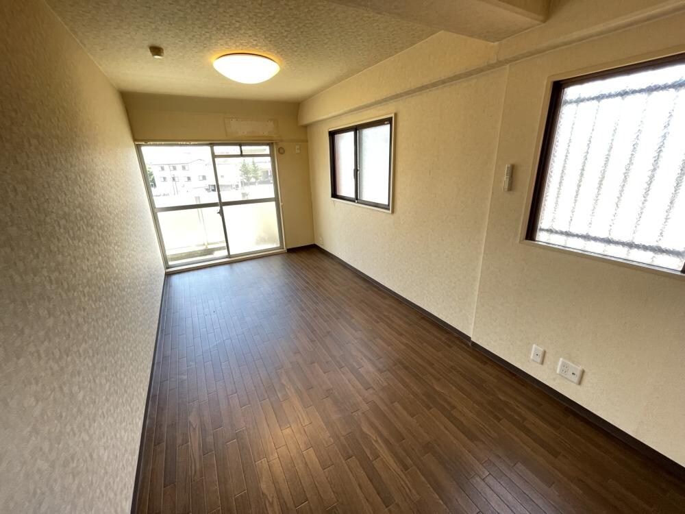 クリアレジデンス塚口の物件内観写真