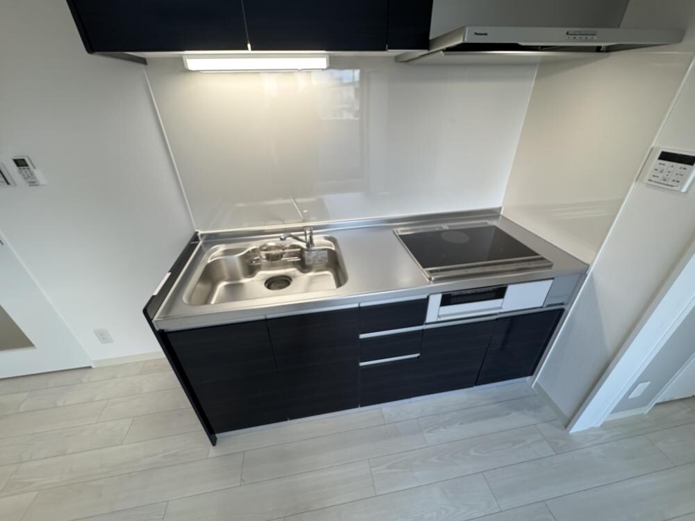 クリエオーレ崇徳院の物件内観写真