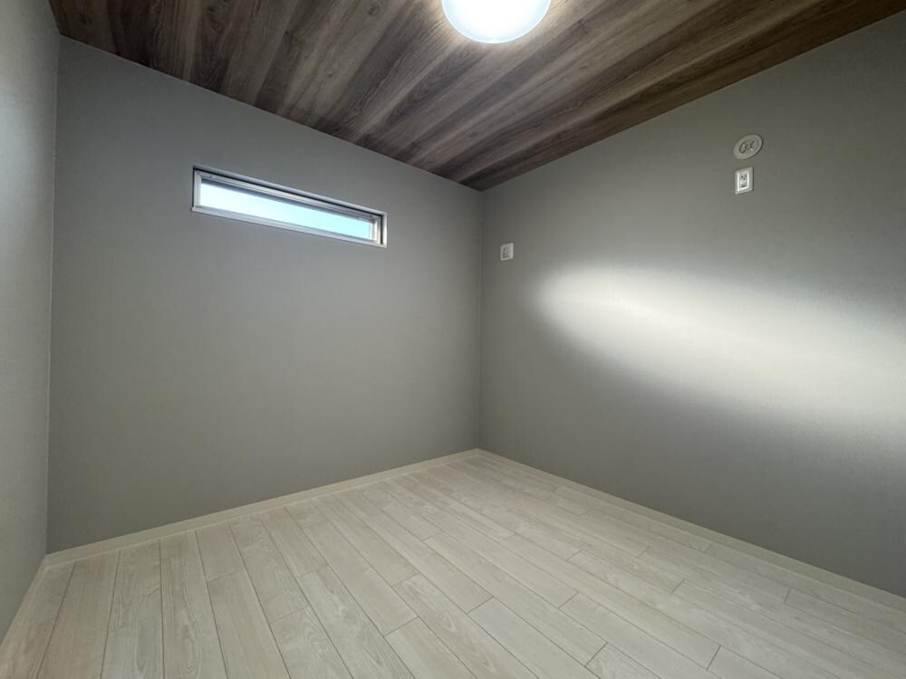 クリエオーレ崇徳院の物件内観写真