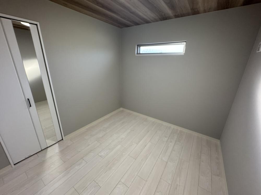 クリエオーレ崇徳院の物件内観写真