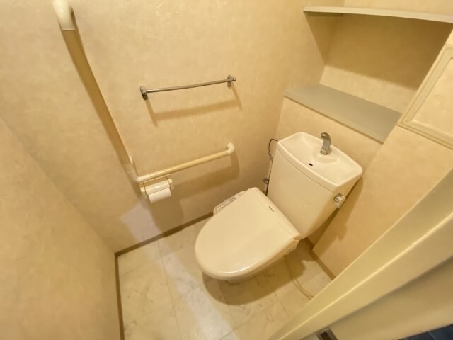 シャン・ド・フルールの物件内観写真