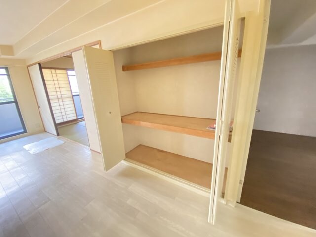 シャン・ド・フルールの物件内観写真