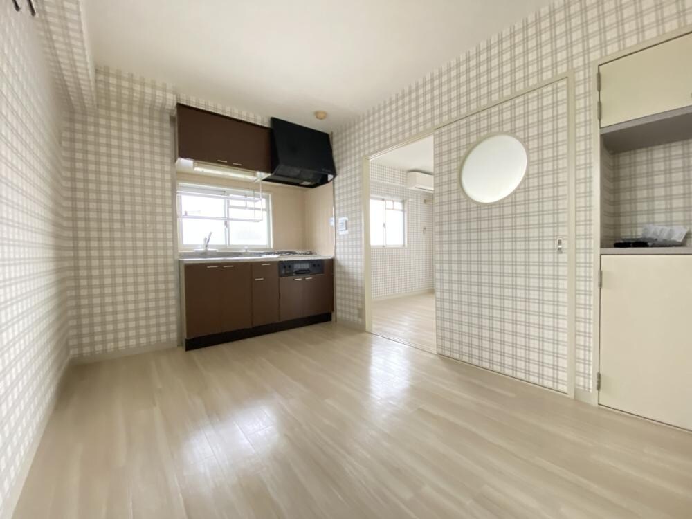 ジュエリーウォールの物件内観写真