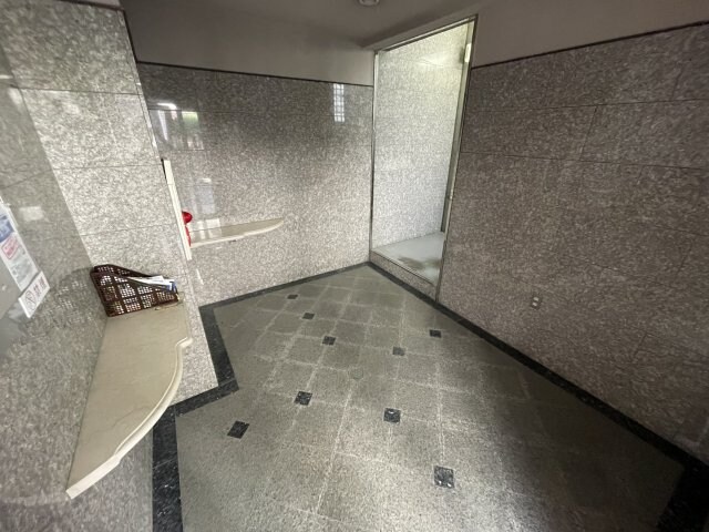 ジュエリーウォールの物件外観写真