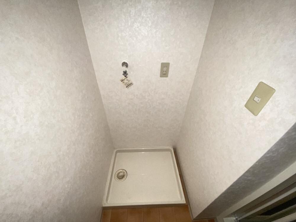 ジュエリーウォールの物件内観写真