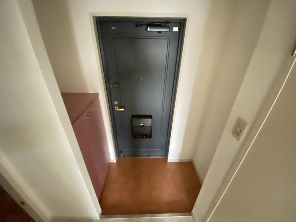 ジュエリーウォールの物件内観写真