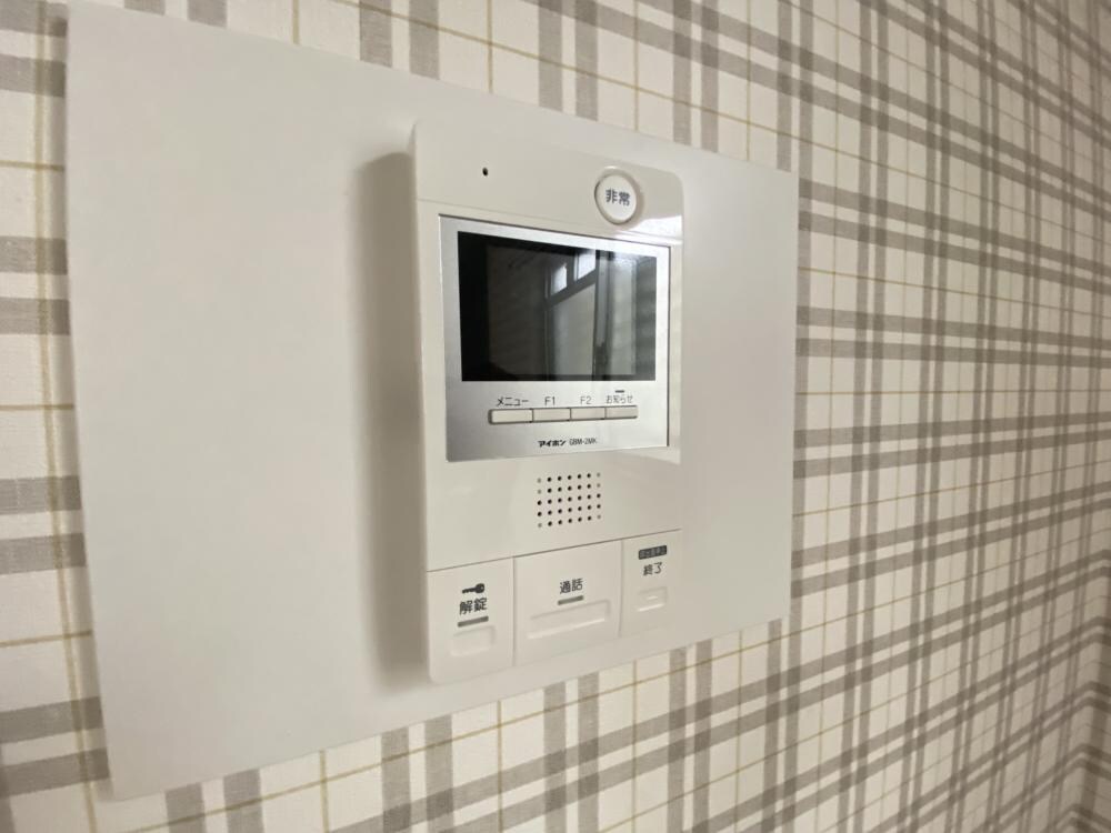 ジュエリーウォールの物件内観写真