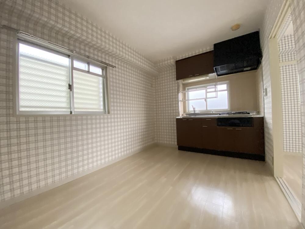 ジュエリーウォールの物件内観写真