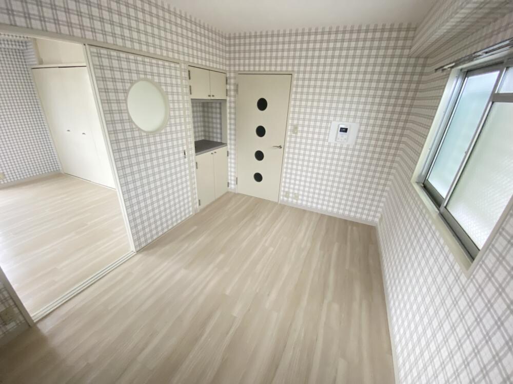 ジュエリーウォールの物件内観写真