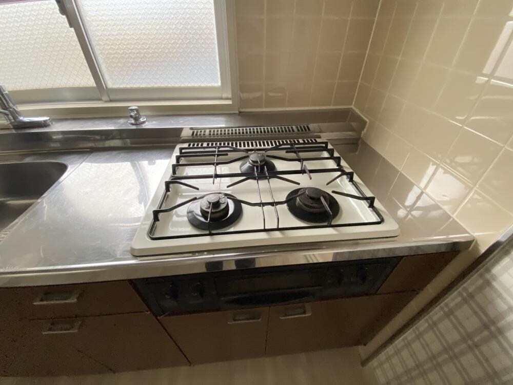 ジュエリーウォールの物件内観写真