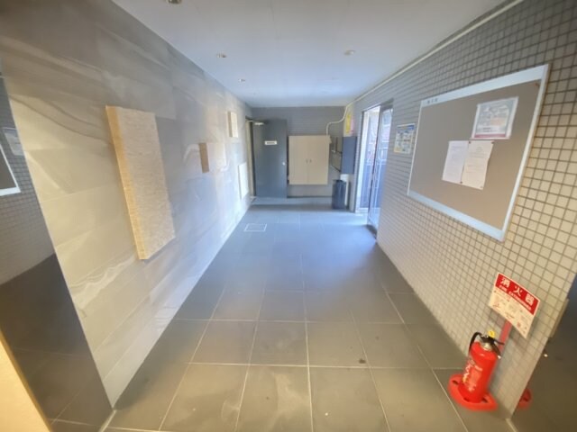 シェリル塚口の物件外観写真