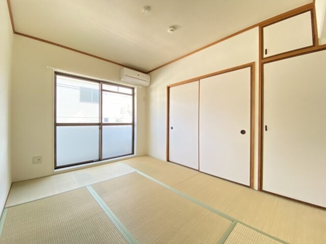 シェリル塚口の物件内観写真