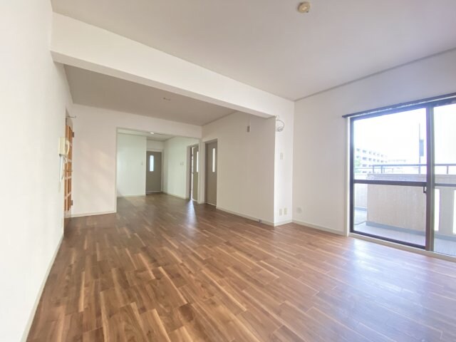 ユニライフ甲子園の物件内観写真