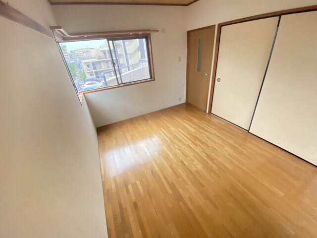 ユニライフ甲子園の物件内観写真