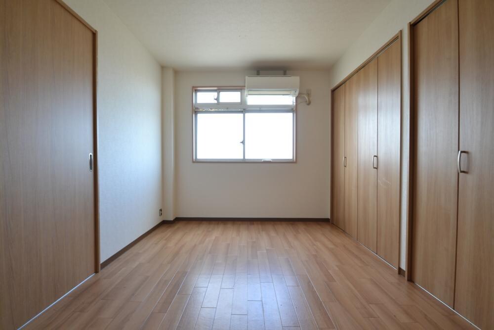 プラザハイツの物件内観写真