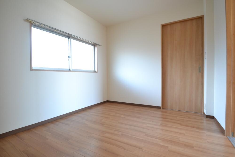 プラザハイツの物件内観写真