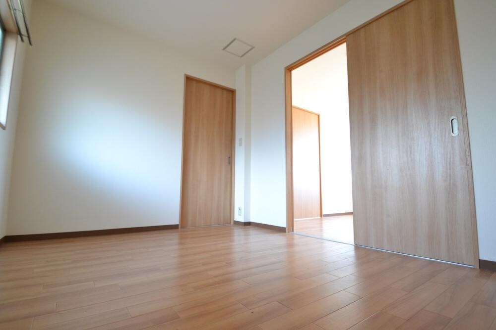 プラザハイツの物件内観写真