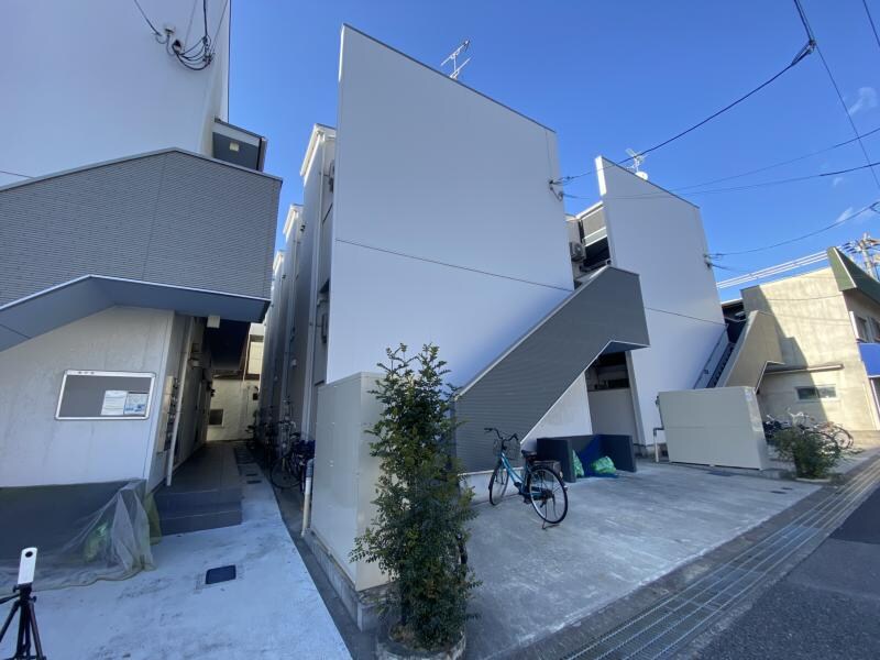 MiCasita尼崎の物件外観写真