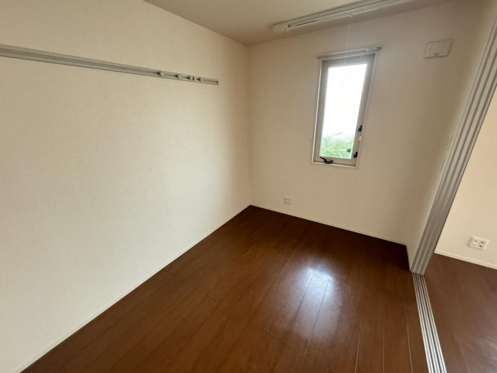 ミナスティリスの物件内観写真