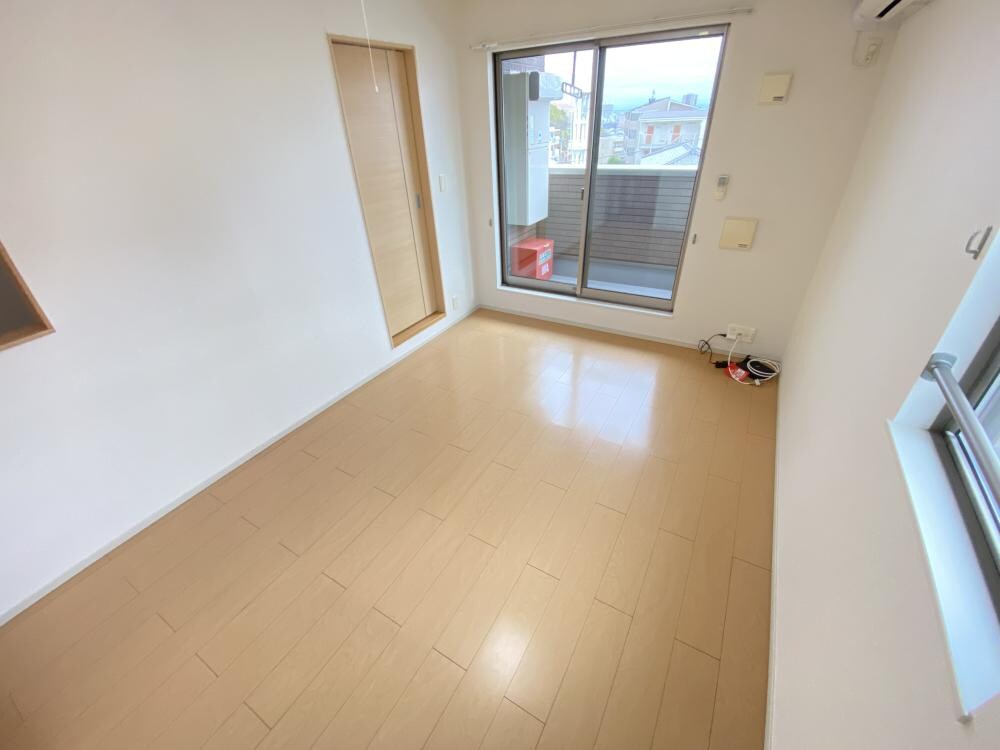 ヒルサイドウエガハラの物件内観写真