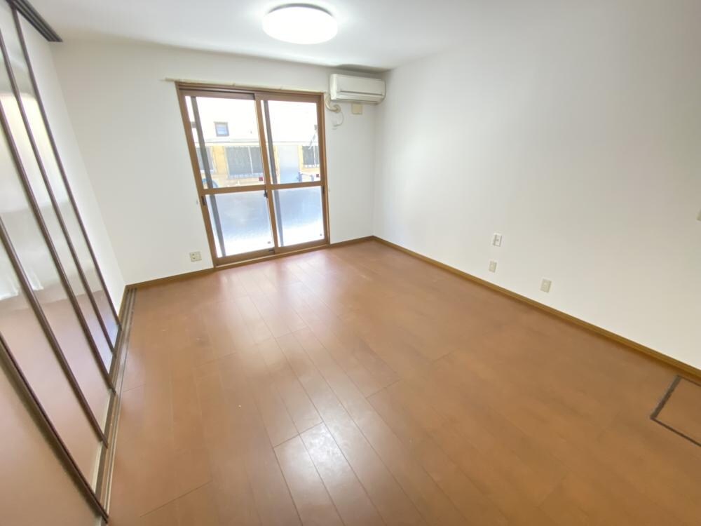 ライフランドスケープA棟の物件内観写真