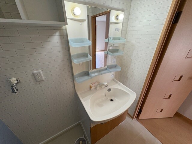 加藤タウンハウス D棟の物件内観写真