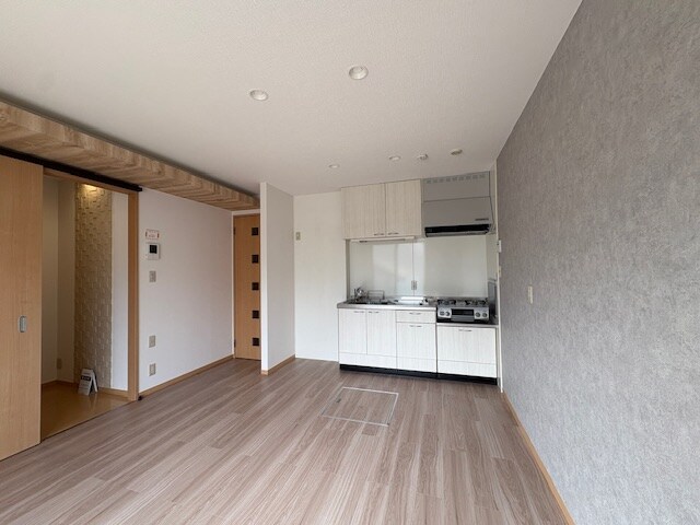 加藤タウンハウス D棟の物件内観写真