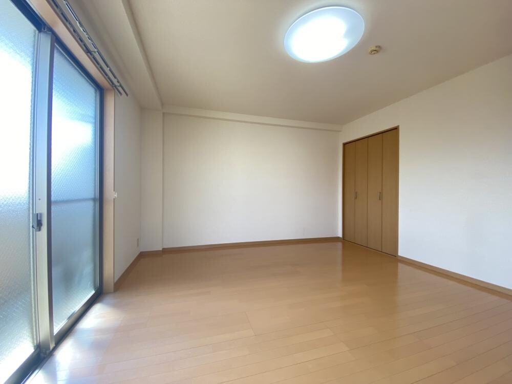 アンプルールフェールフリージアの物件内観写真