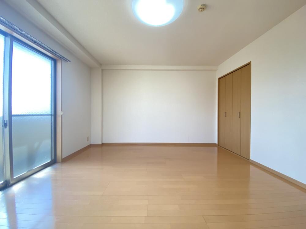 アンプルールフェールフリージアの物件内観写真