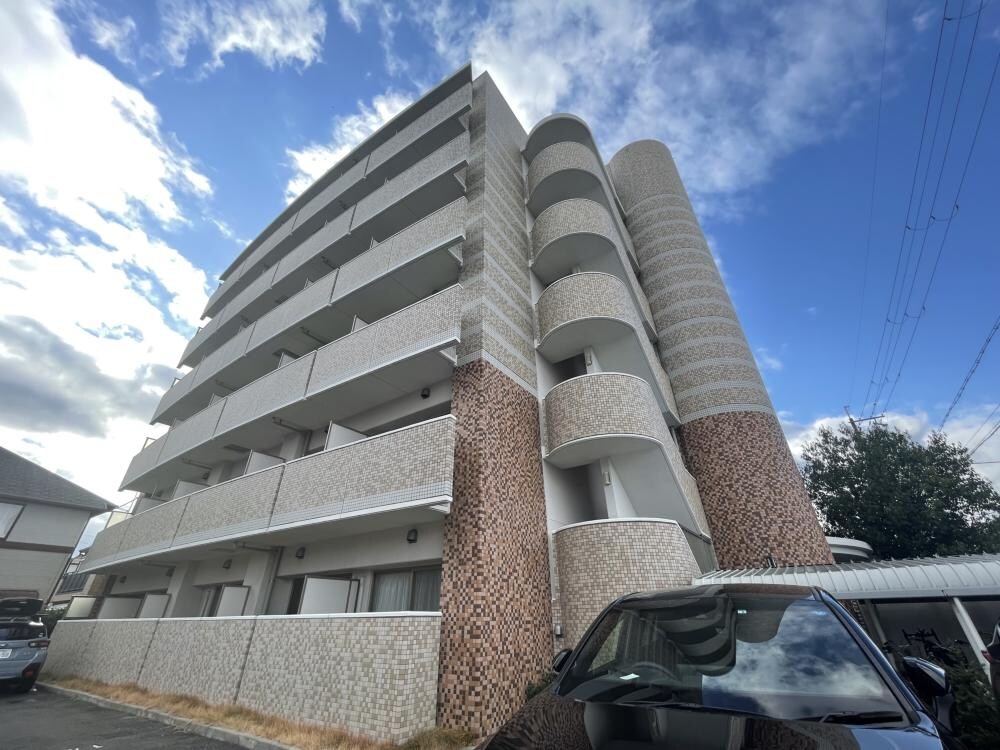 エスポアールの物件外観写真