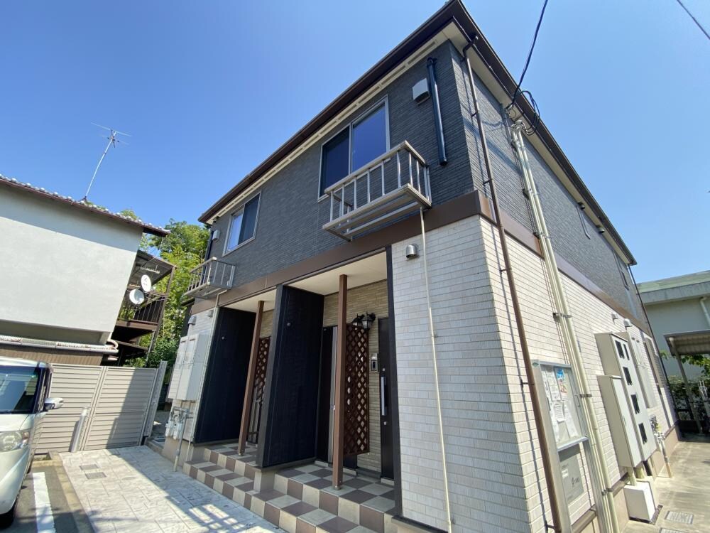 フィオーレデローベストの物件外観写真