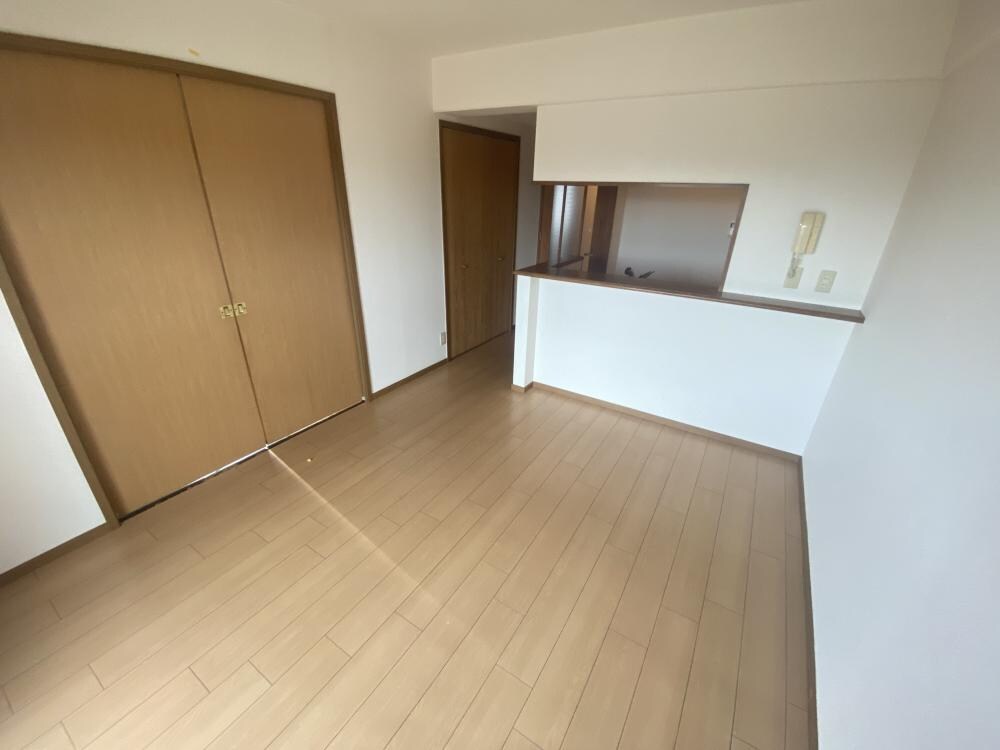 アップルロードの物件内観写真