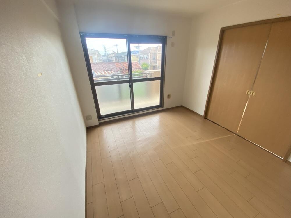 アップルロードの物件内観写真